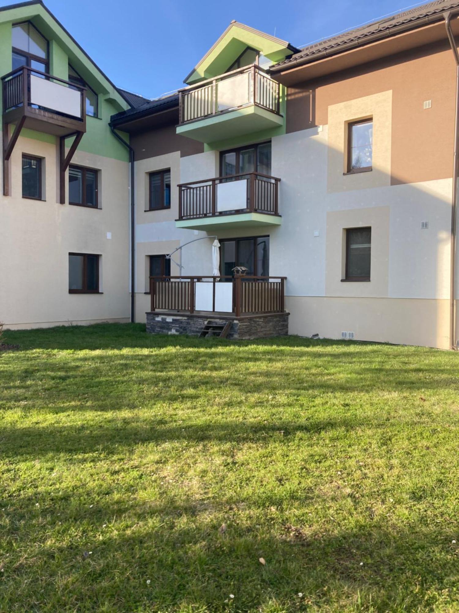 Repose Residence Ліптовський Мікулаш Екстер'єр фото